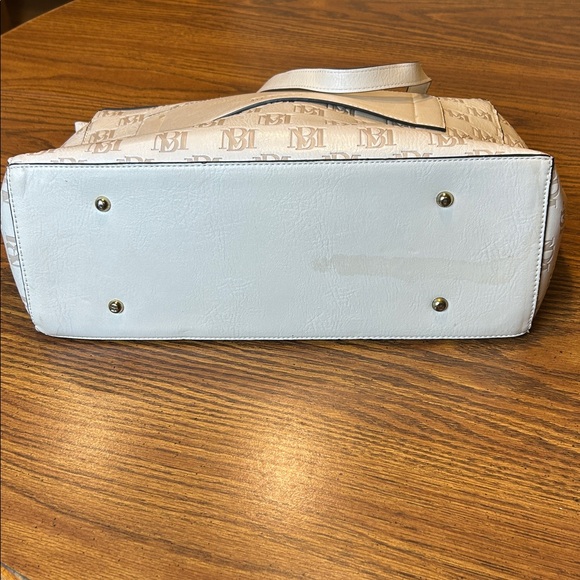 Badgley Mischka Madalyn Vegan Leather Weekender Travel Tote Bag - Picture 12 of 12